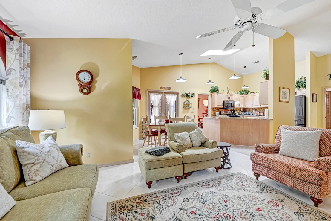 Photo of 1374 Silver Lake Drive