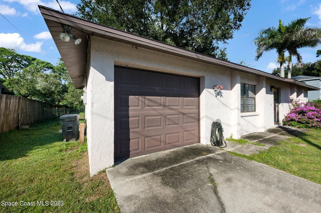 Photo of 5230 Carrick Road