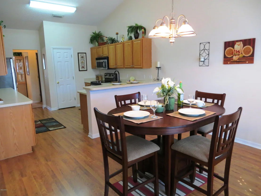 Photo of 1500 Whitman Drive