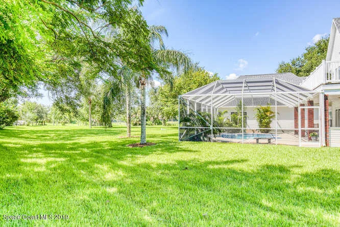 Photo of 2241 Royal Oaks Drive
