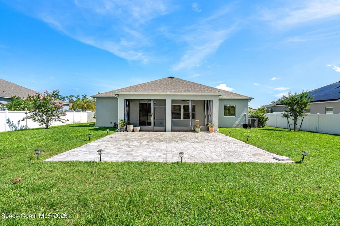 Photo of 3521 Breezy Point Lane