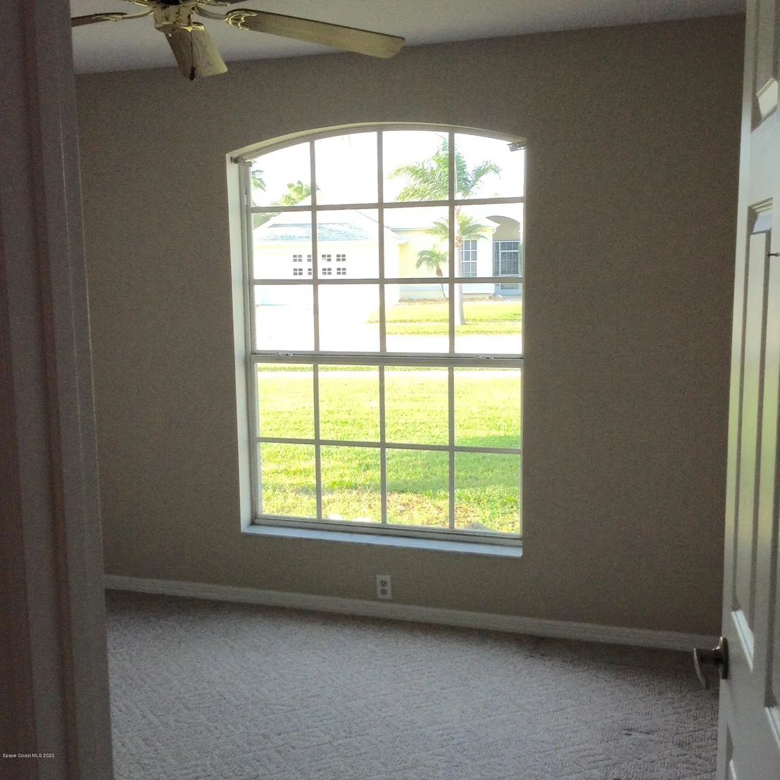 Photo of 2323 Addington Circle