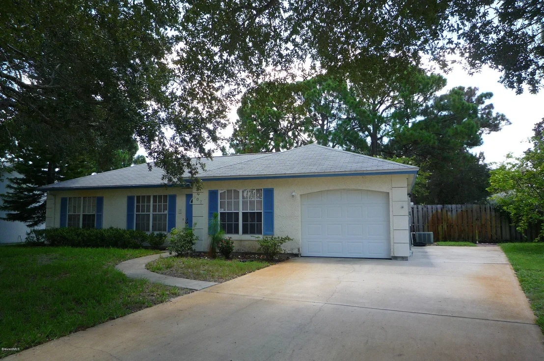 Photo of 907 Delta Way
