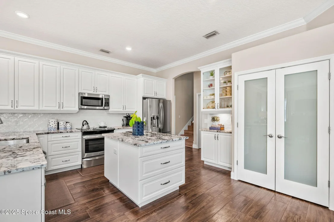 Photo of 5837 Arlington Circle