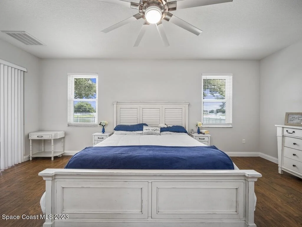 Photo of 3233 Hawthorne Avenue