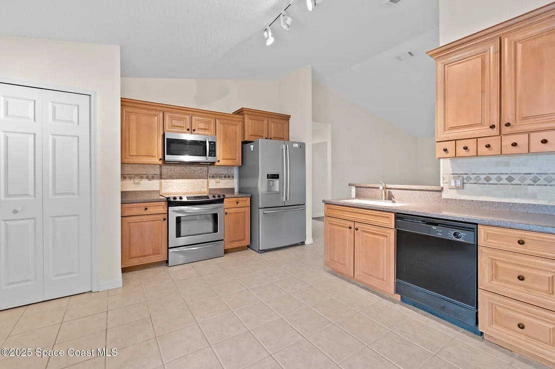 Photo of 967 Sabal Grove Drive