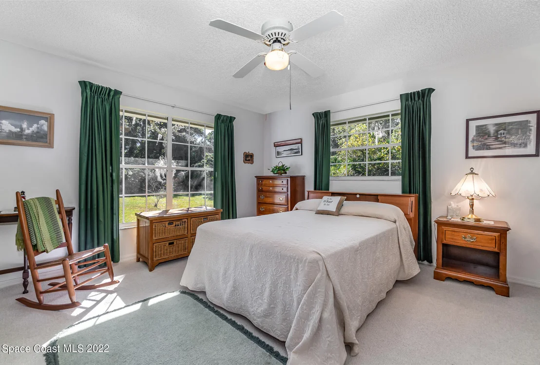 Photo of 4050 Burkholm Road