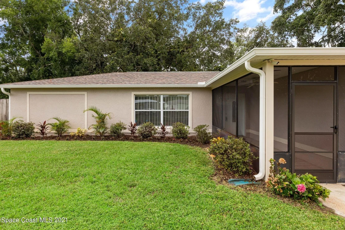 Photo of 2412 Devonswood Road