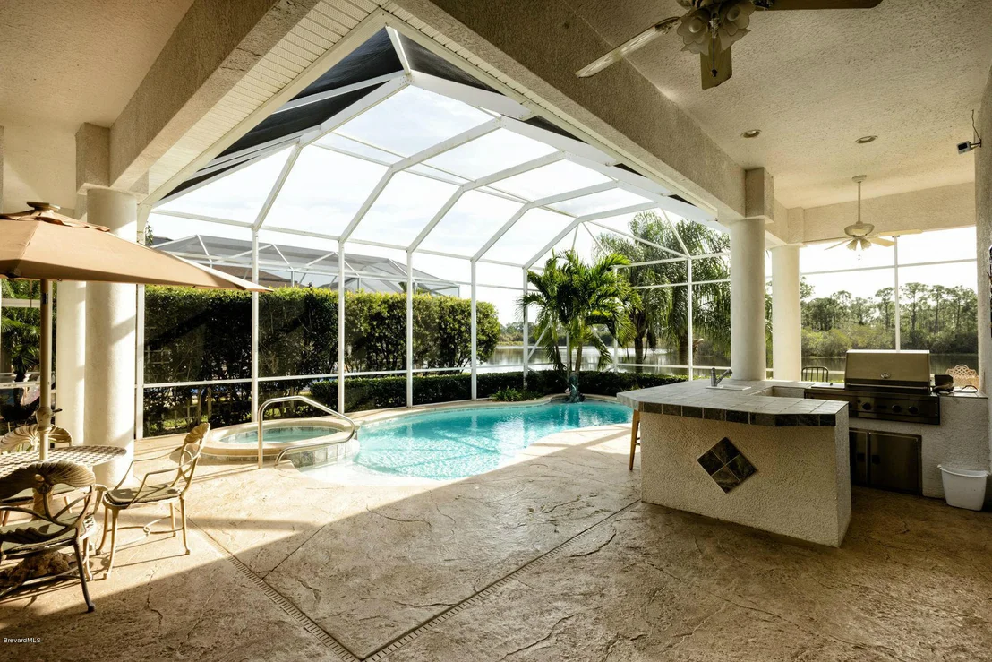Photo of 7030 Herons Landing Drive