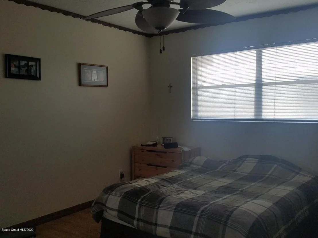 Photo of Unit 1225 at 305 Tangle Run Boulevard