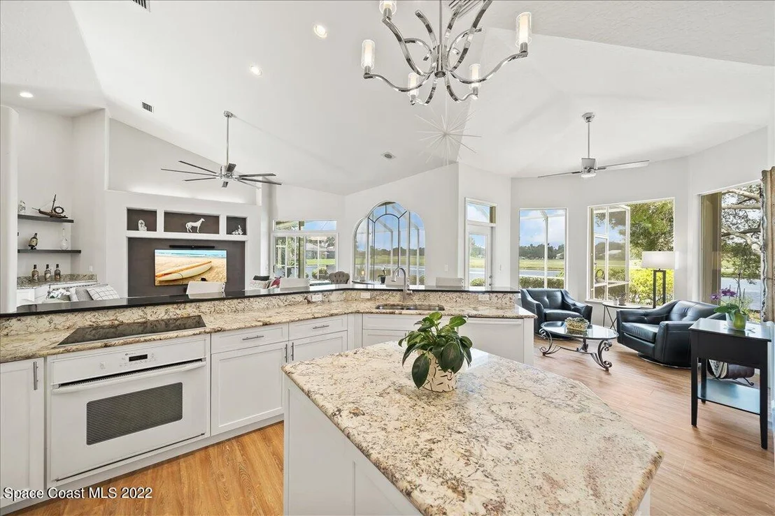 Photo of 302 Sandhurst Drive