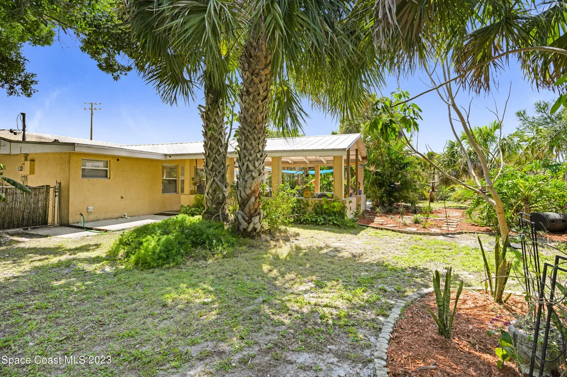 Photo of 408 Espanola Way