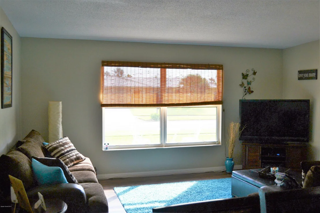 Photo of 770 Pebble Beach Avenue NE