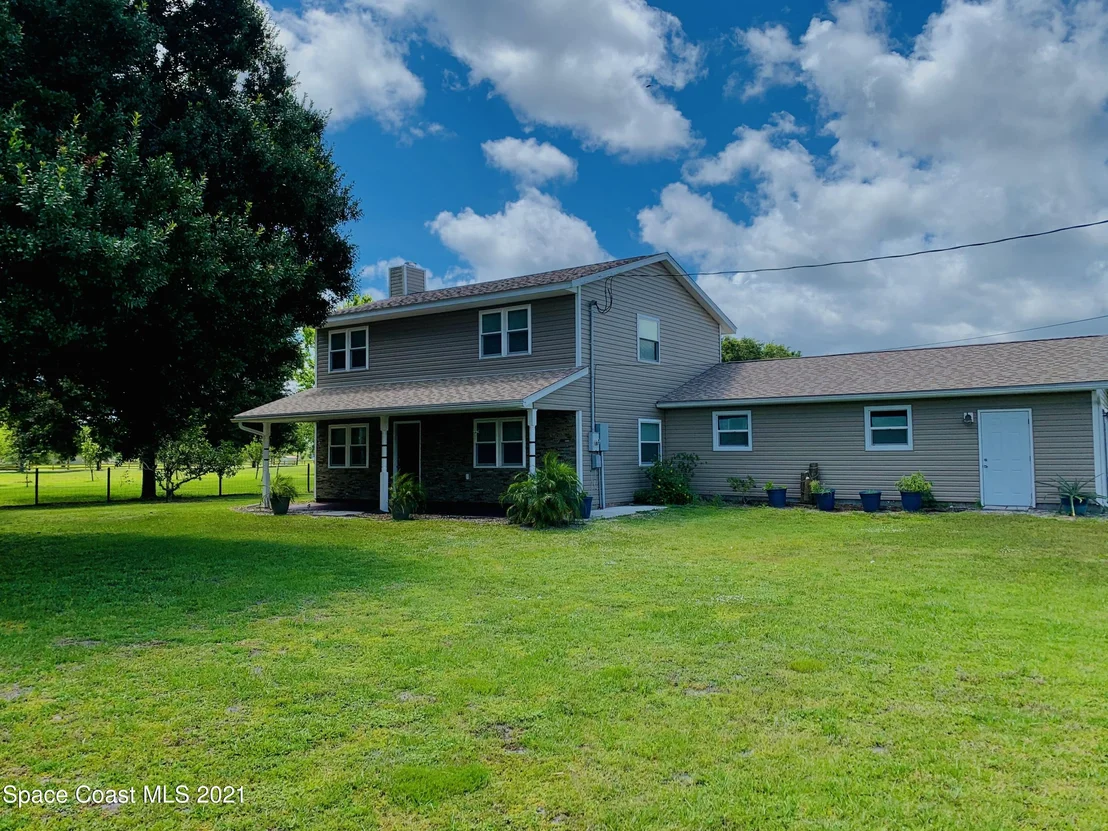Photo of 3155 Lionel Road