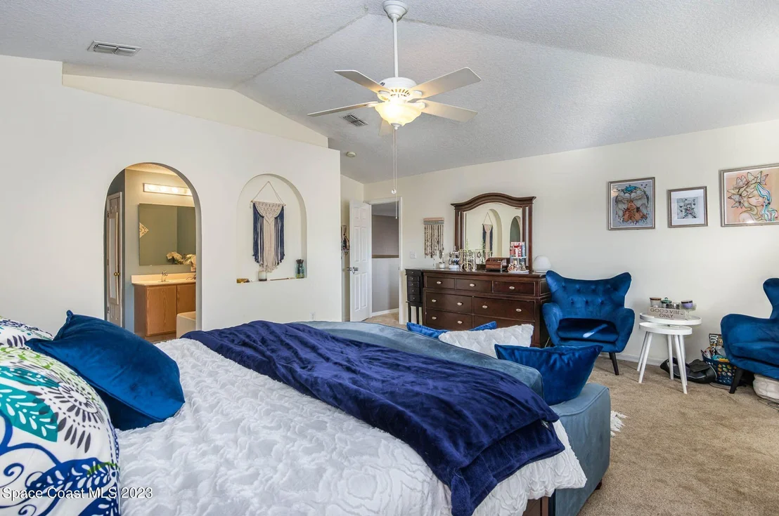 Photo of 3976 Four Lakes Drive
