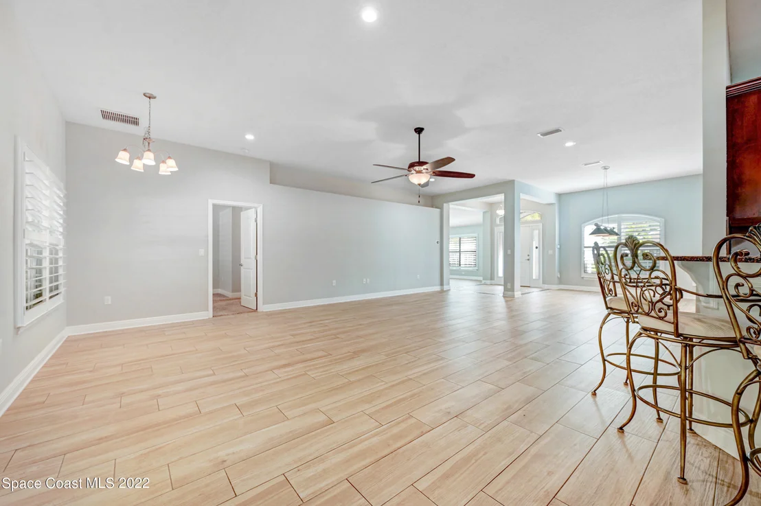 Photo of 2324 Merlin Drive