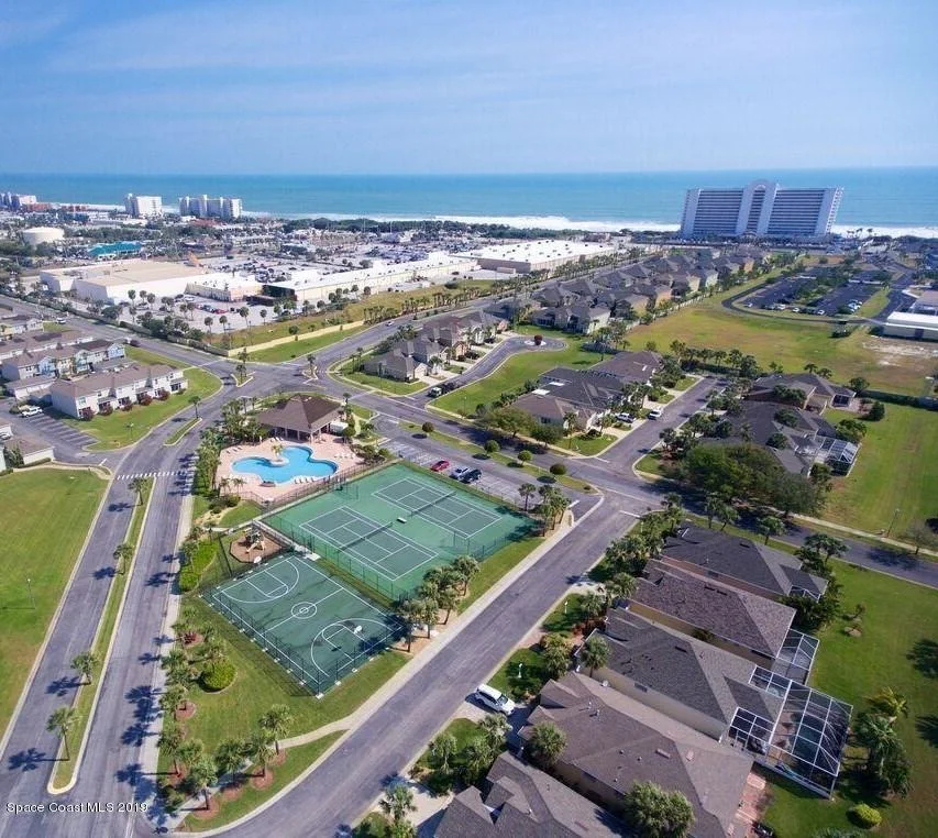 Photo of 521 Oceanside Boulevard