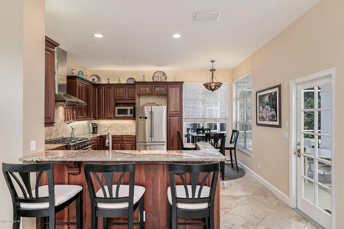 Photo of 4435 Canard Road