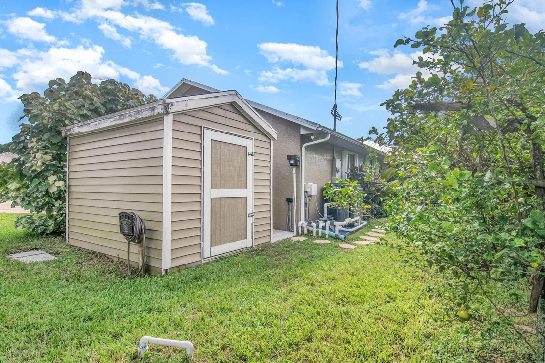 Photo of 779 Carnation Drive