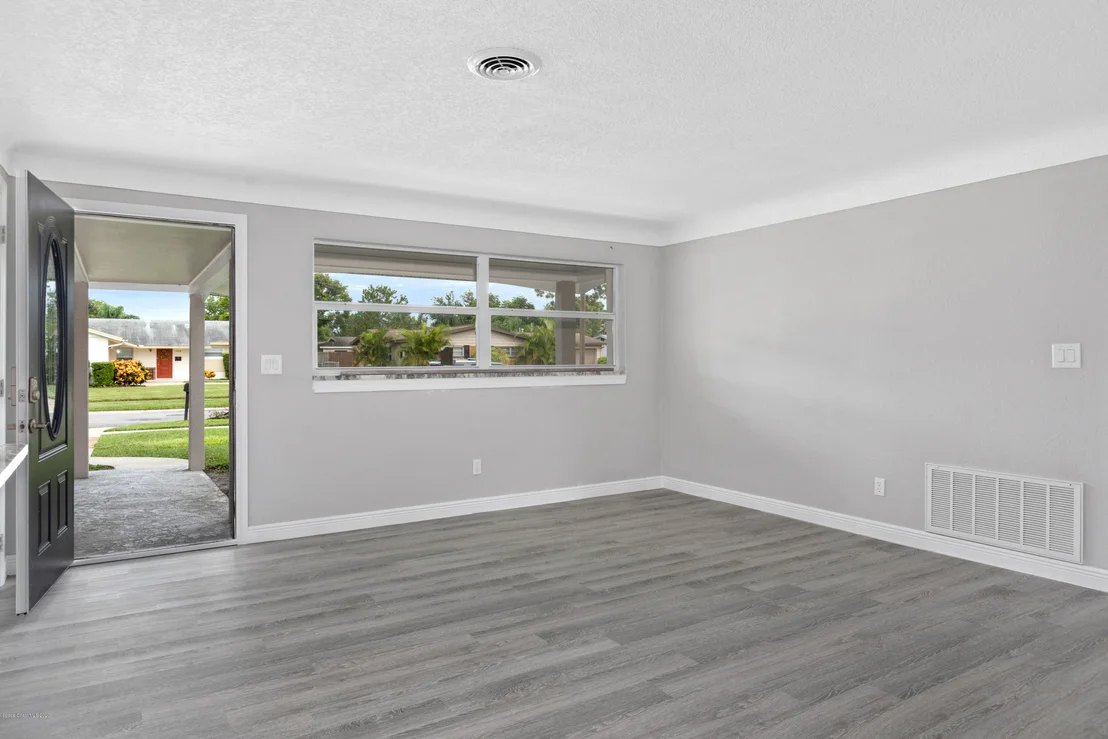 Photo of 1714 Hubbard Drive