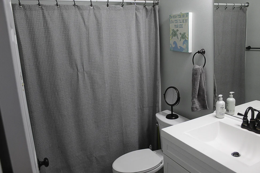 Photo of 5050 3rd Manor