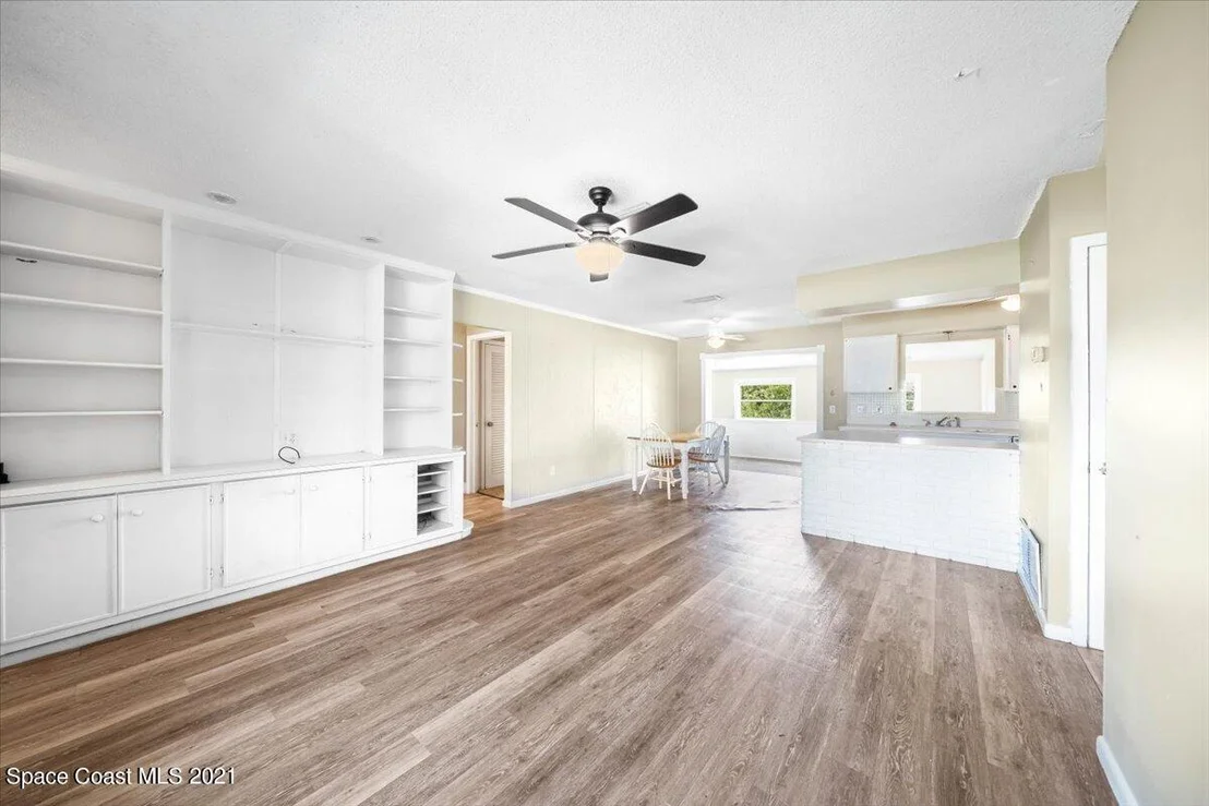 Photo of 988 Palmer Street