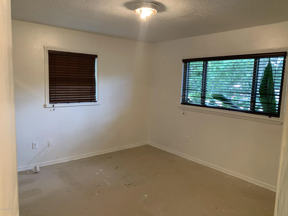 Photo of 789 Walnut Drive