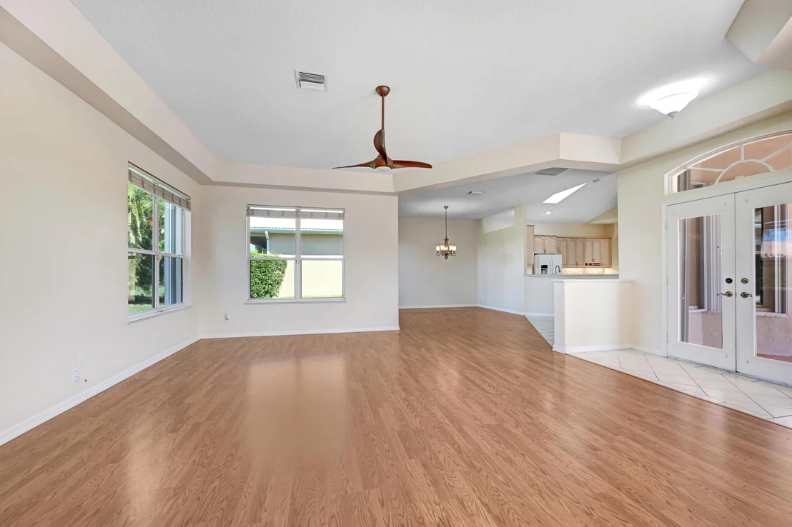 Photo of 1010 Palm Brook Drive