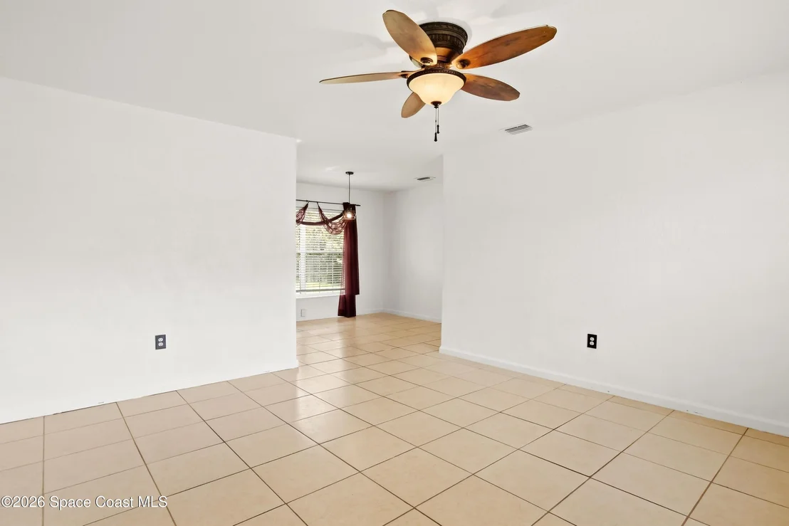 Photo of 512 Lincoln Road