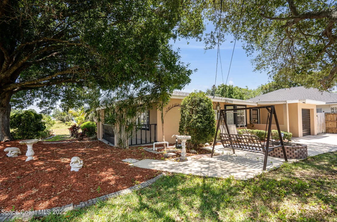 Photo of 201 Orchid Boulevard