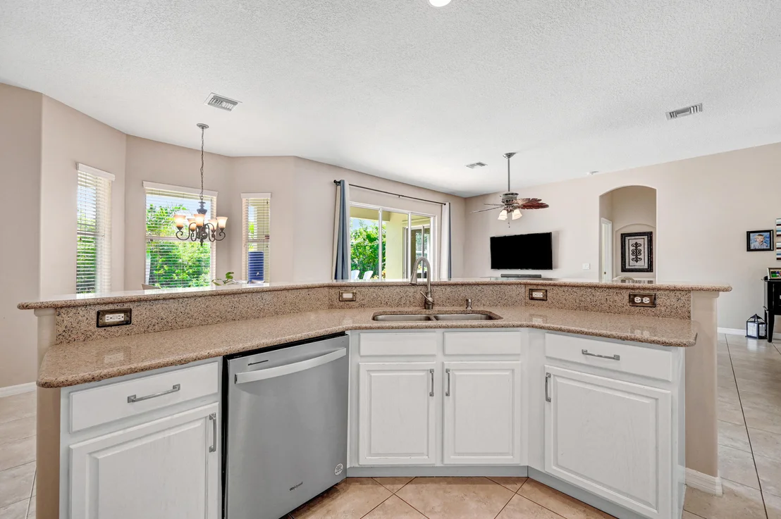 Photo of 274 Pebble Hill Way