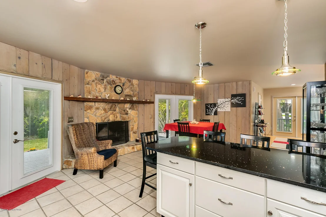 Photo of 345 Pelican Drive