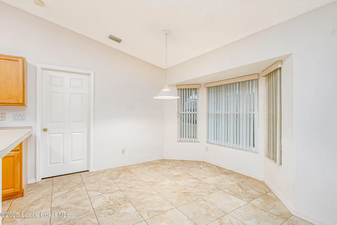 Photo of 973 Del Mar Circle