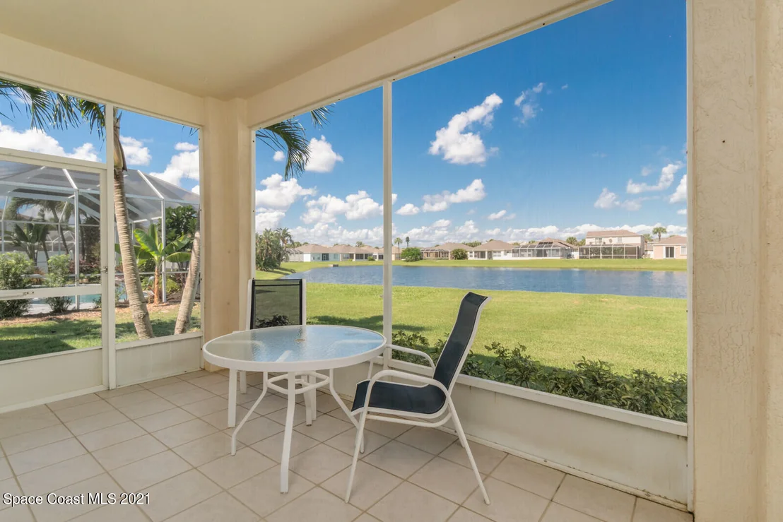 Photo of 332 Seafarer Circle