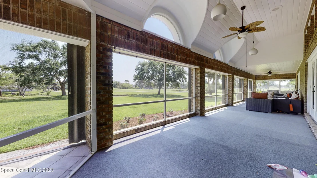 Photo of 607 Woodbridge Drive