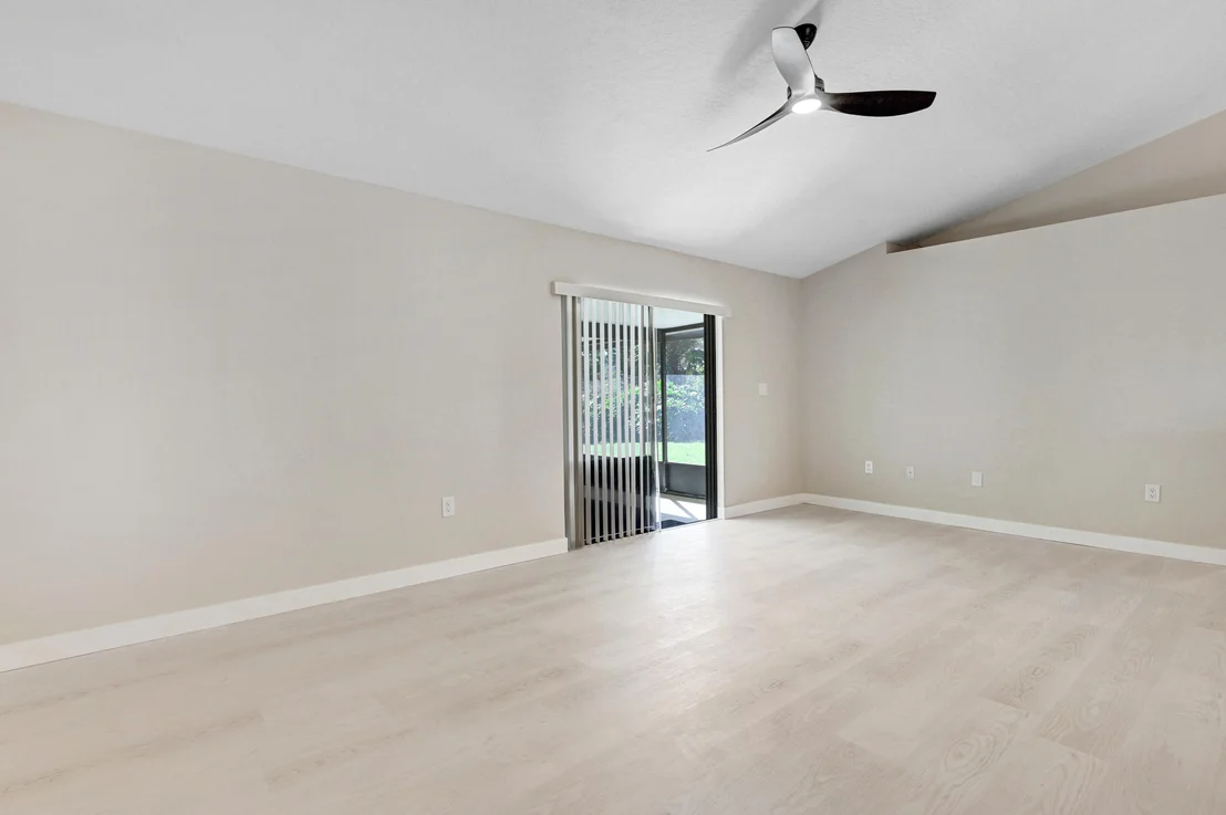 Photo of 6325 Hudson Road