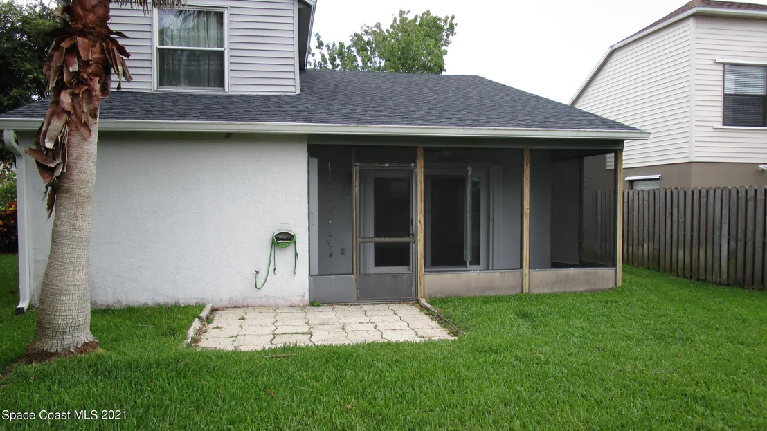 Photo of 1691 Clover Circle