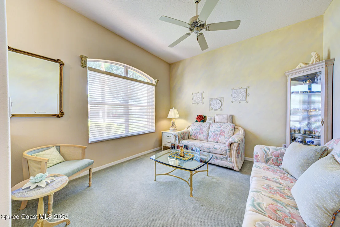 Photo of 5948 Newbury Circle