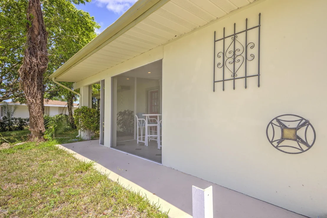 Photo of 1005 Daytona Drive NE