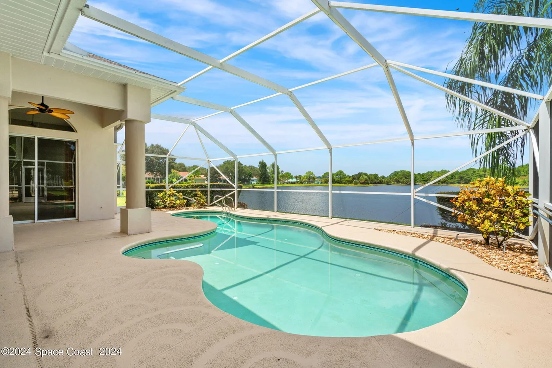 Photo of 5720 Herons Landing Drive
