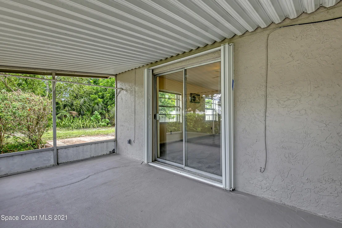 Photo of 2762 Hereford Road