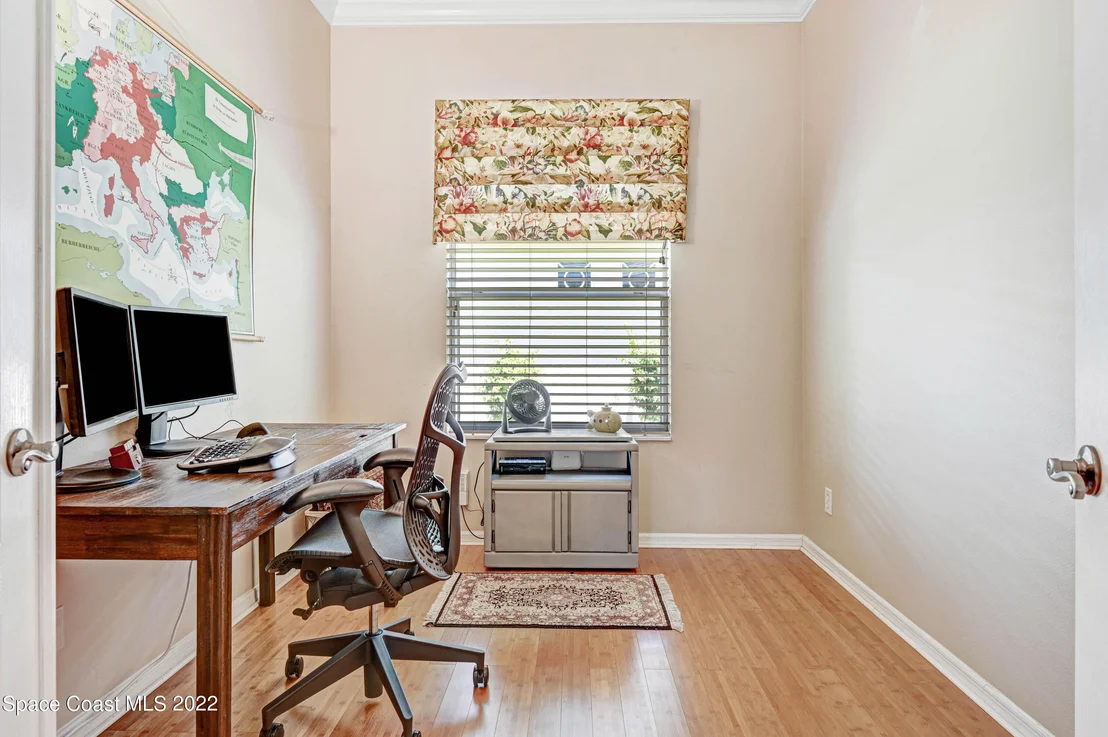 Photo of 3845 Waterford Drive