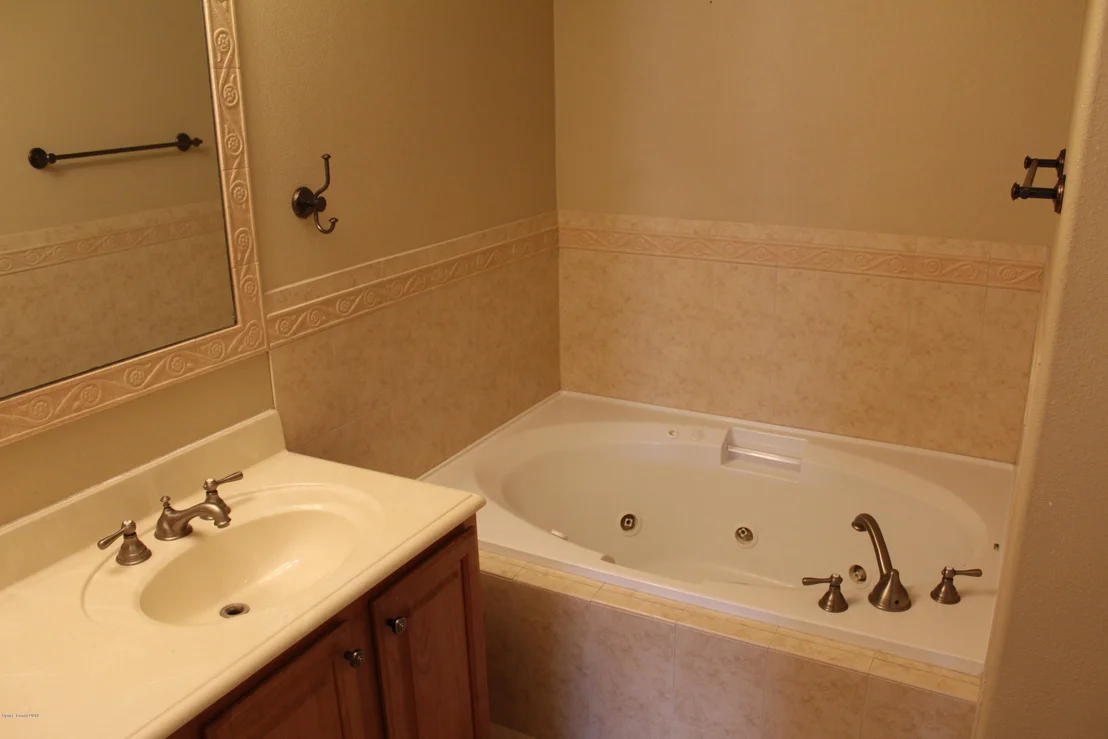 Photo of 6452 Flora Vista Place