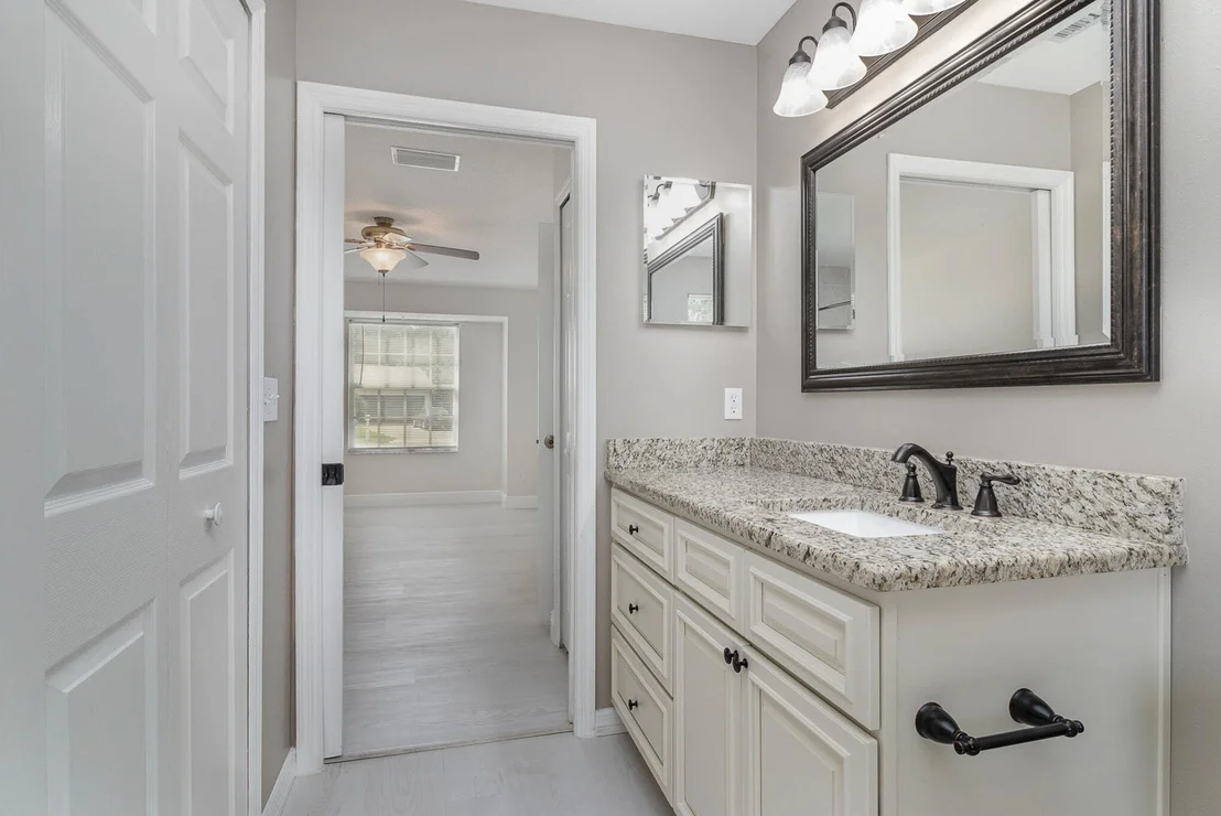 Photo of 1328 California Drive