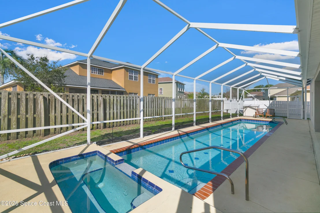 Photo of 470 Stonehenge Circle