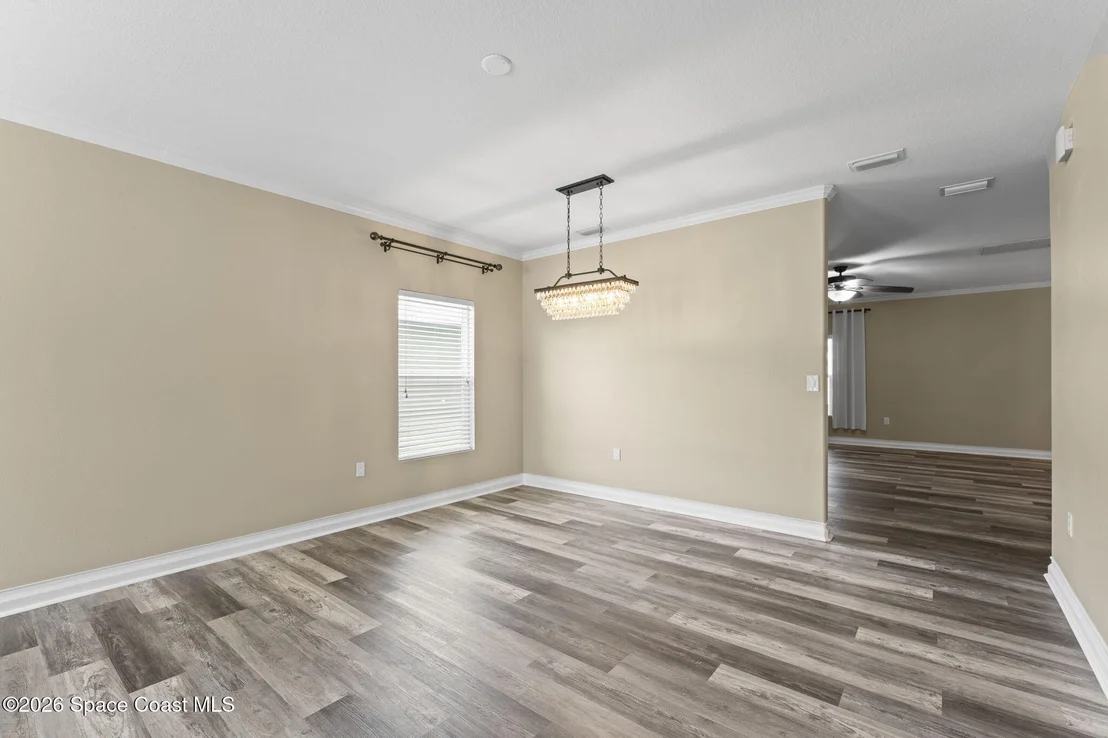 Photo of 641 Dillard Drive SE