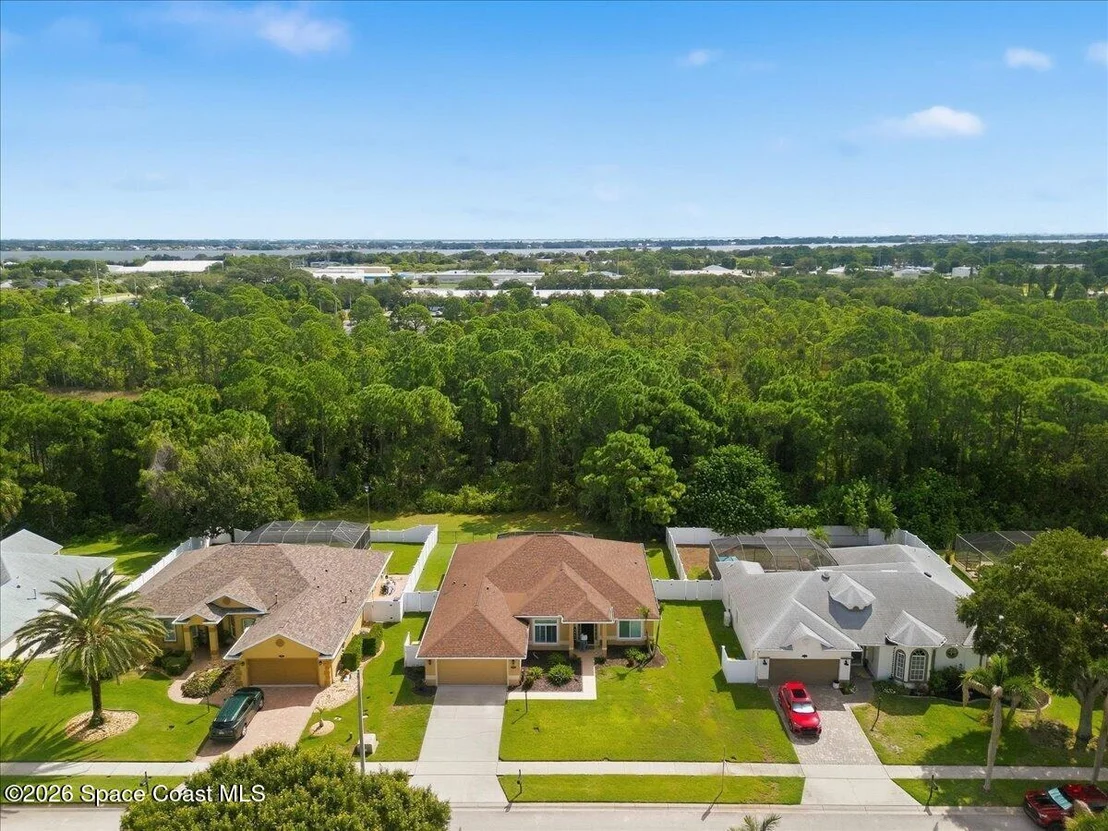 Photo of 246 Pebble Hill Way