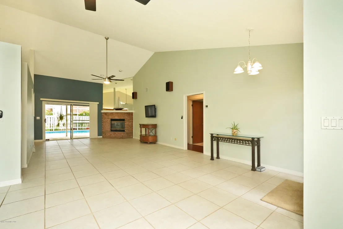 Photo of 3581 Finch Drive