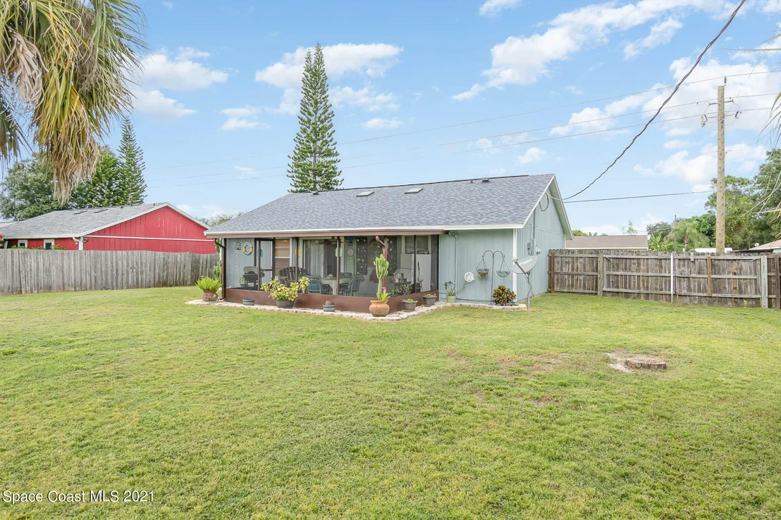 Photo of 1506 Pace Drive NW