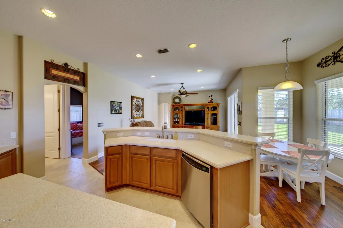 Photo of 5620 Rusack Drive